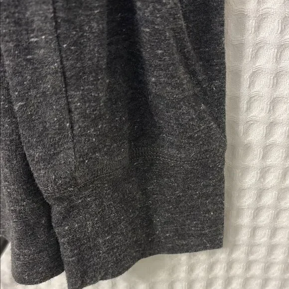 American Eagle Outfitters Gray Long Sleeve Tee Size LG - Picture 7 of 7